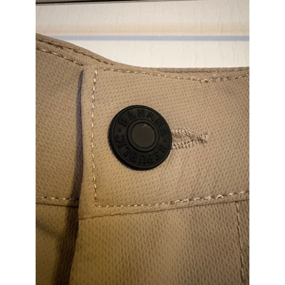 Banana Republic Performance Pants Mens 32x32 Tan Excellent Tech Chino Trousers